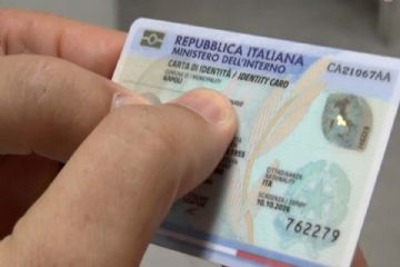 Carta di Identit&#224;